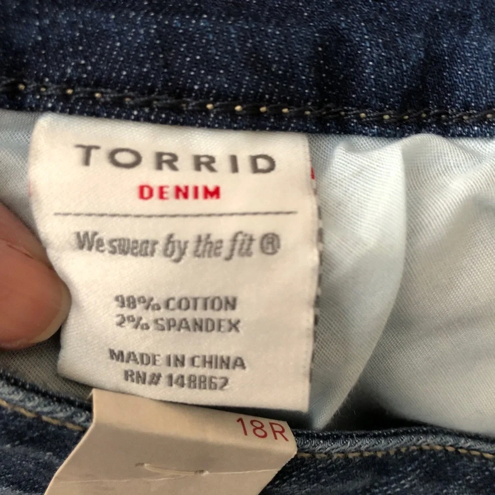Torrid Jeans Womens 18 R Skinny Skyline Stretch Blue Jeans Comfort Med Dark Wash - Picture 11 of 11